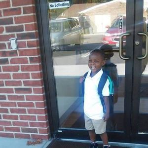 Meet your Posher, Myra